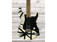 EVH  Striped Series 78 Eruption Maple Fingerboard White with Black Stripes Relic
